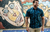 camisa azul masculina