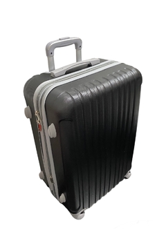 valija de viaje 24" semi-rigida con 4 ruedas 360º - AFRODITA accesorios