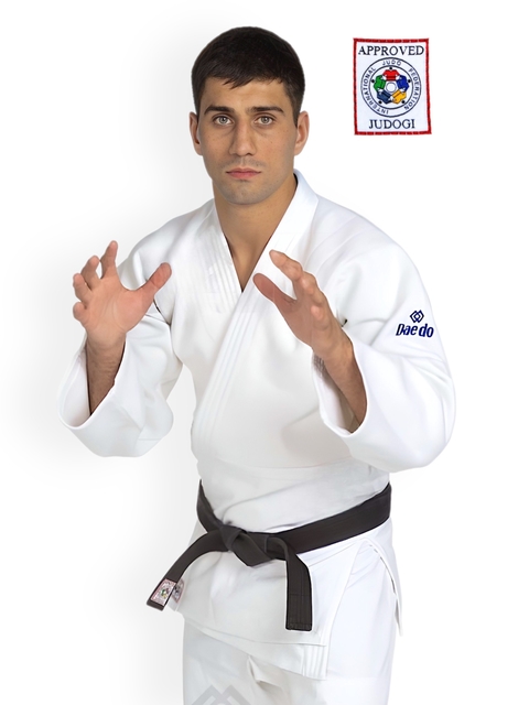 Kimono Daedo de Judô Slim Fit selo FIJ branco