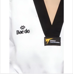 Dobok Daedo Gola Preta Aprovado WT on internet