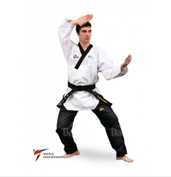 Dobok New Poomsae Daedo Masculino Aprovado WT - comprar online
