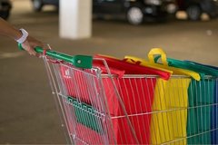 3 Bolsas + 1 bolsa Isotérmica para carro supermercado - KIT x4 - comprar online