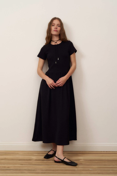 Vestido Aden - Manga corta - comprar online