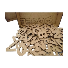 Caixa com 5 alfabetos completos (130 letras) - Amábile Laser