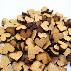Mini Corações em MDF - Amábile Laser