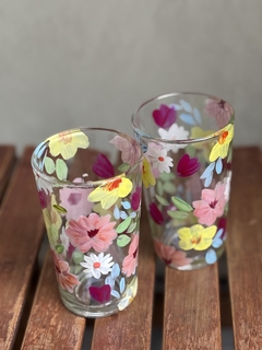Vaso flores pastel en internet