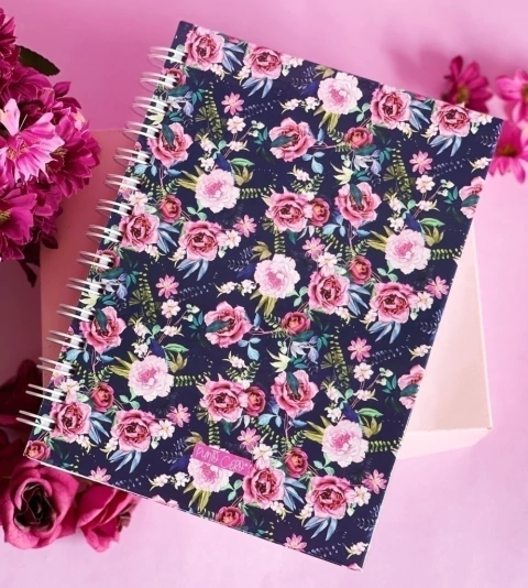 Cuaderno A5 con puntos guía - Flores fondo azul