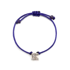Pulseira fio de seda letra K