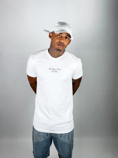 SIGNATURE WHITE na internet