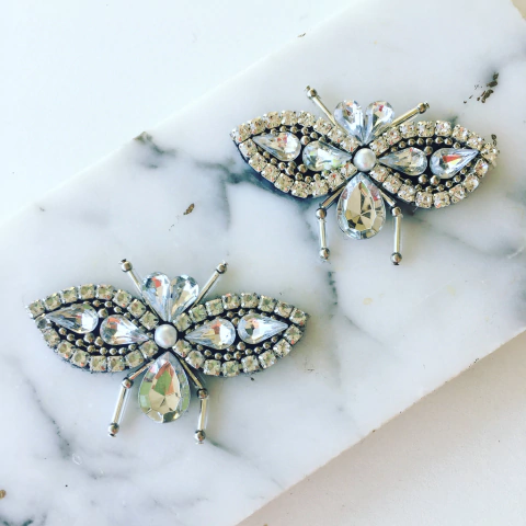 Prendedores Bee Par en internet