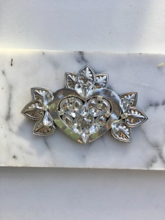 Prendedor Corazón Sagrado