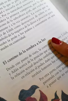 Libro Diosas mitológicas - Viernes Trece