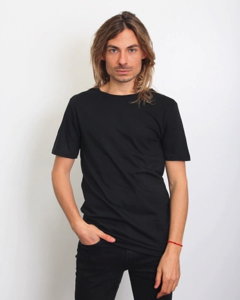 Remera Básica Negra