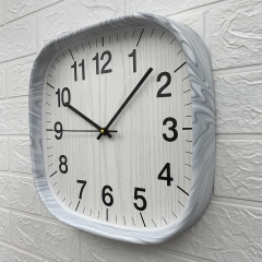 RELOJ DE PARED CUADRADO 30cm en internet