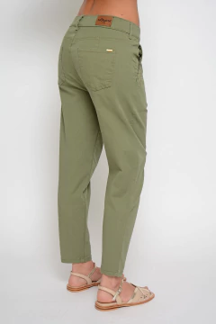 Slouchy ECO verde (J6302) - Moravia Jeans