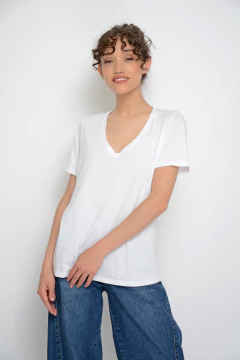 Remera PEÑÍSCOLA escote V algodón (5983) - comprar online