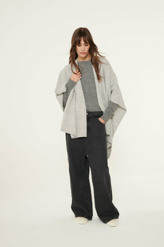 RUANA RUFINA ANGORA - milanasweaters