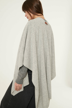 RUANA RUFINA ANGORA en internet