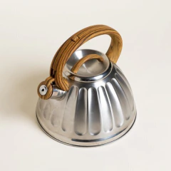 PAVA SILBADORA LINEAS 3 L 22,5X23 CM - comprar online