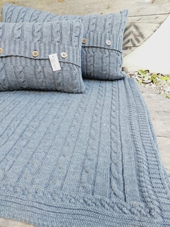 Almohadon 50x50 tejido OCHITOS gris oscuro