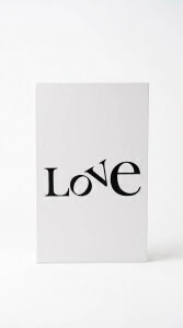 Libro decorativo LOVE - comprar online