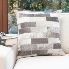 Almohadon 50x50 Cuero Gris Mod. Ladrillo - comprar online