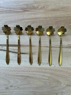 SET X 6 CUCHARITAS GIRASOL DORADA CORTA