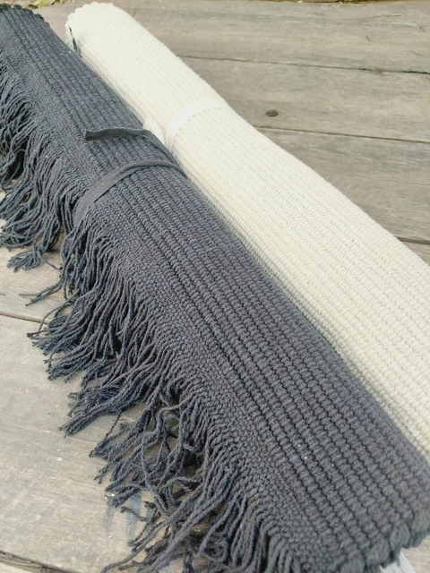 Alfombra 60x100cm c/flecos 100% algodon NEGRA