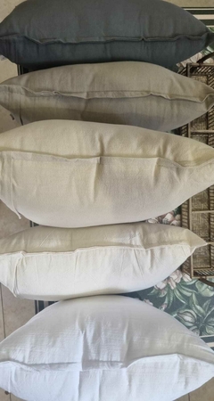 Almohadon 45X45 tusor VISON