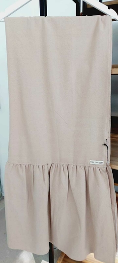 CORTINA BAÑO TOSTADO con 1 VOLADO TUSOR - comprar online