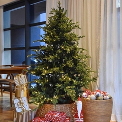 Árbol De Navidad C/ PIE y LUZ LED 240cm