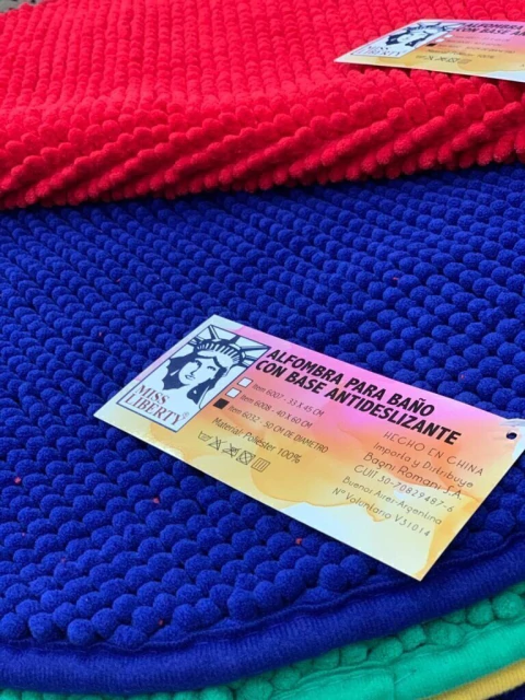 Alfombras Shaggy Chica - Pelo Corto - 45 x 33 cm.