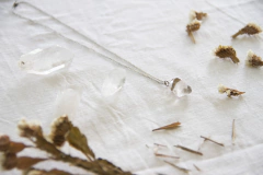 Combo Collar y pulsera Leo, piedra Cuarzo Cristal - comprar online