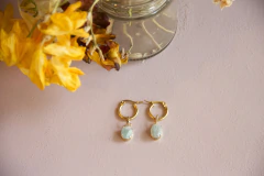 Aros Dorados con Piedra – Elegí tu Intención ✨