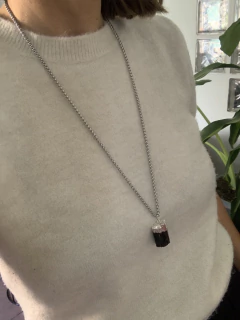 Cadena fina con Turmalina mediana - Milagros de la Abuela