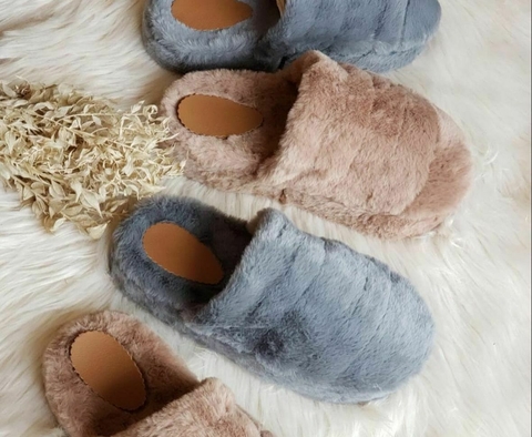 Pantuflas peluche premium (gris)