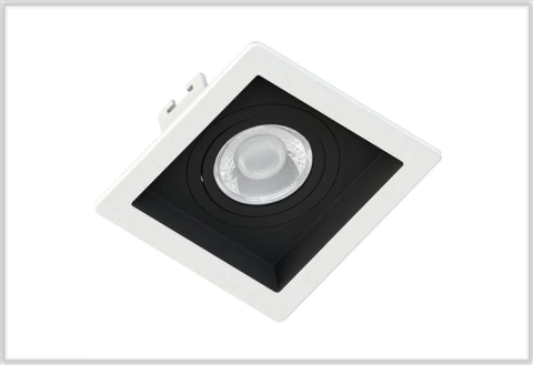 SPOT EMB RECUADO P/PAR30 ABS PT/BR