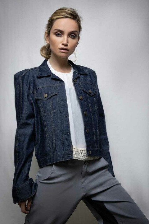 Campera Across
