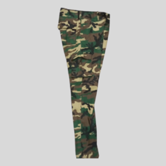 PANTALON CAMUFLADO VERDE en internet