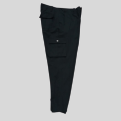 PANTALON CARGO NEGRO en internet