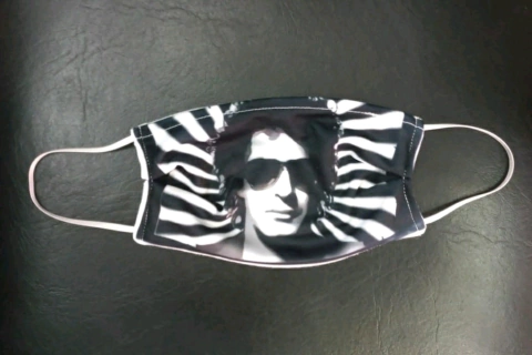 Tapabocas gustavo cerati 