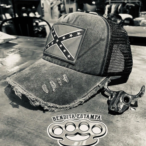 Gorra gabardina prelavada bandera confederados