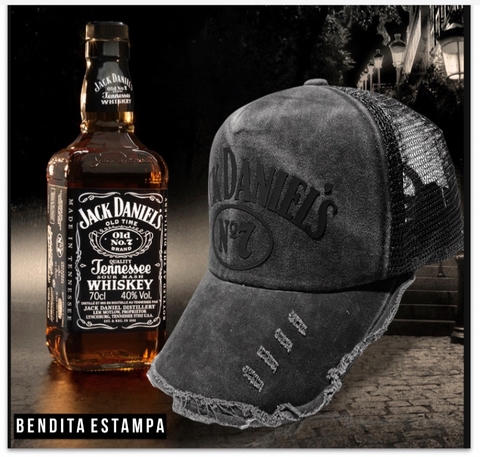 Gorra trucker prelavada Jack Daniels 3DE