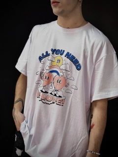 remera NEED Oversize - comprar online