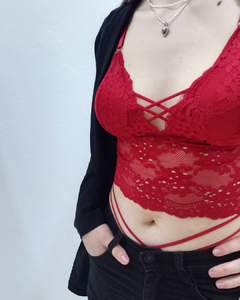 Dakota Bustier en internet