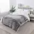 Frazada 2 1/2 queen size con corderito de piel de conejo pelo extra largo campomayo london