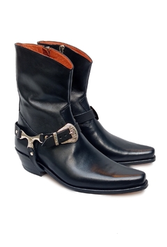 JR WITCH TOTAL BLACK C/ESTRIBO