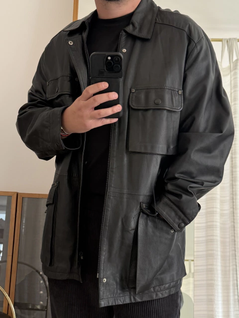 Jaqueta de Couro Versace GG - comprar online