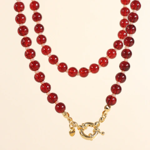 Collar Helene Cherry