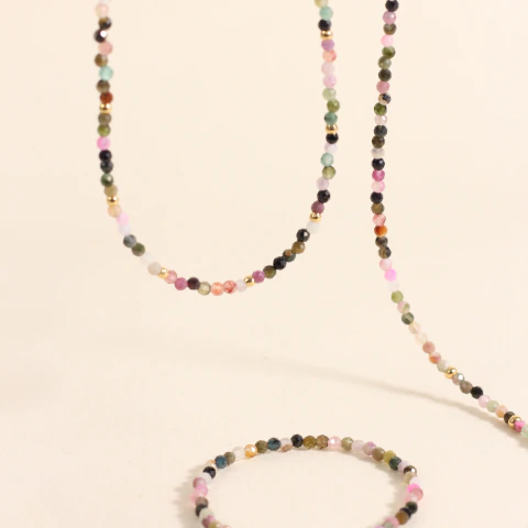 Collar Zoe oliva